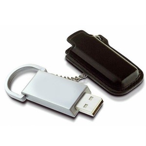 Pen Drive com Base em Couro 8GB PC35